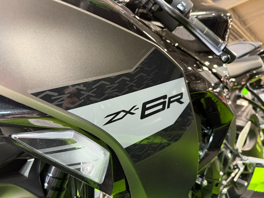 2026 Kawasaki NINJA ZX-6R ABS