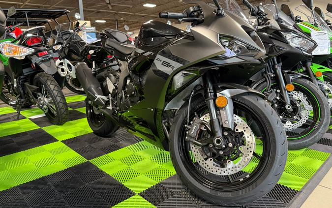 2026 Kawasaki NINJA ZX-6R ABS
