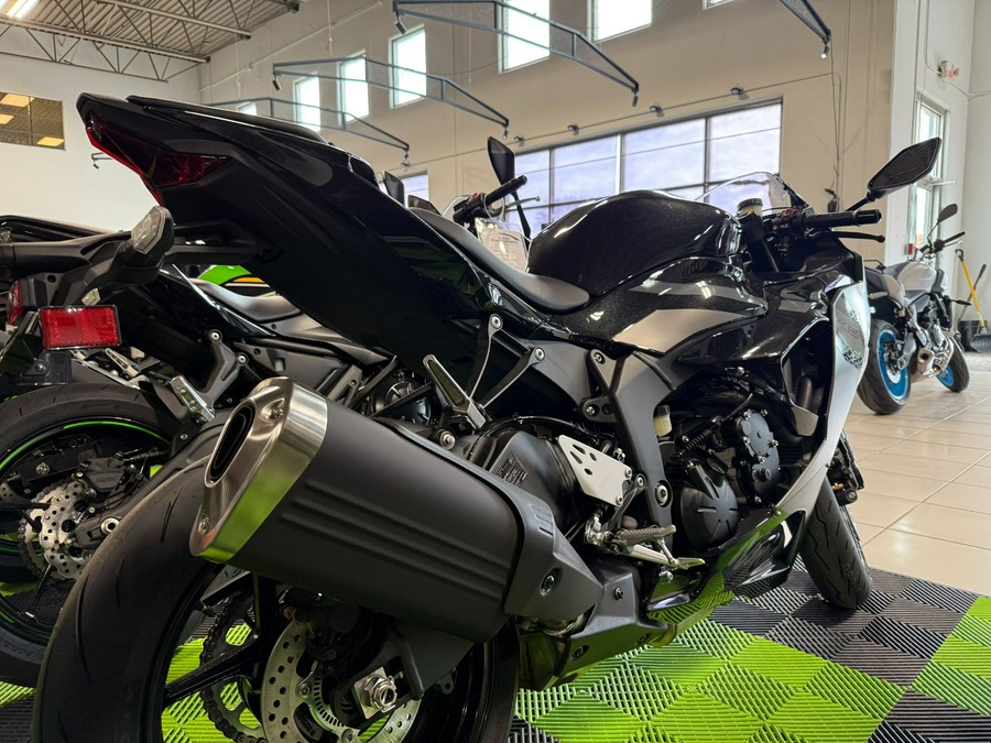 2026 Kawasaki NINJA ZX-6R ABS