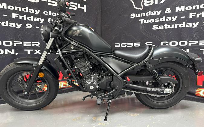 2026 Honda Rebel 300 E-Clutch