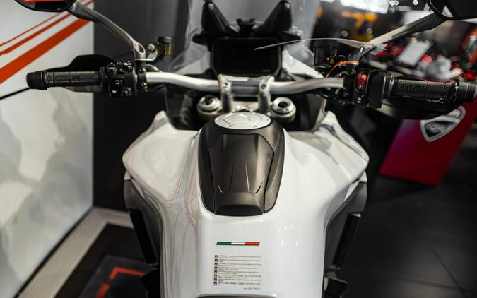 2027 Ducati MULTISTRADA V4 S