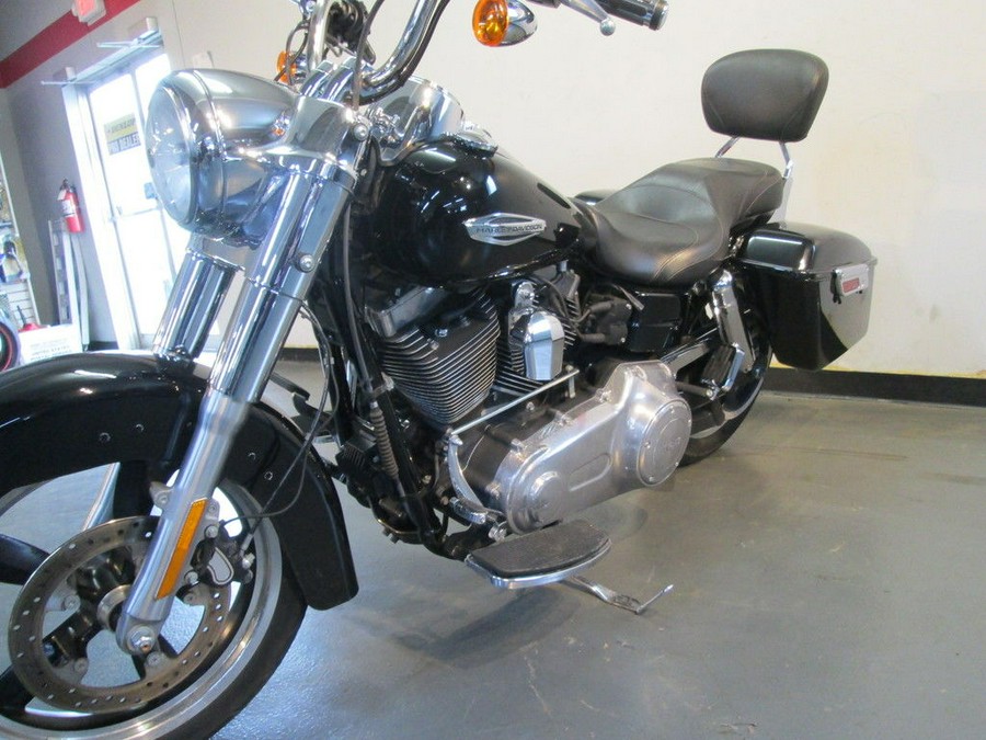 2012 Harley-Davidson® FLD - Dyna® Switchback™