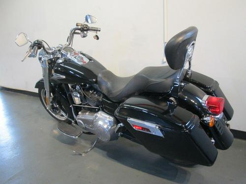 2012 Harley-Davidson® FLD - Dyna® Switchback™