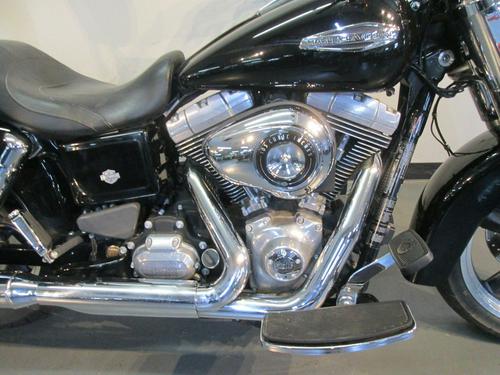 2012 Harley-Davidson® FLD - Dyna® Switchback™