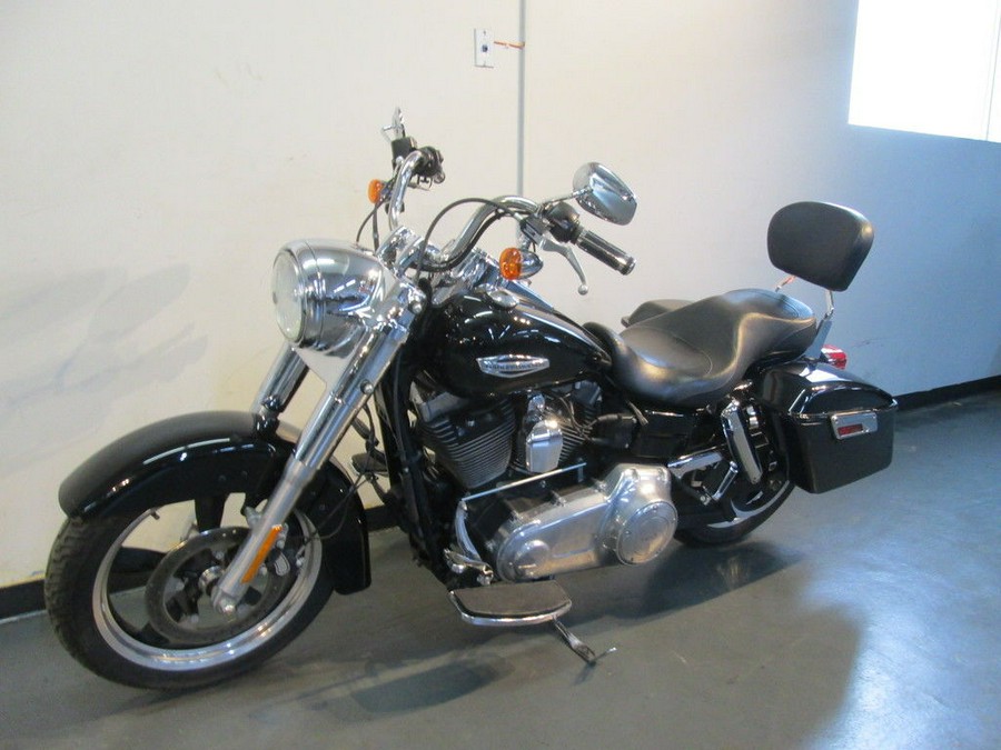 2012 Harley-Davidson® FLD - Dyna® Switchback™