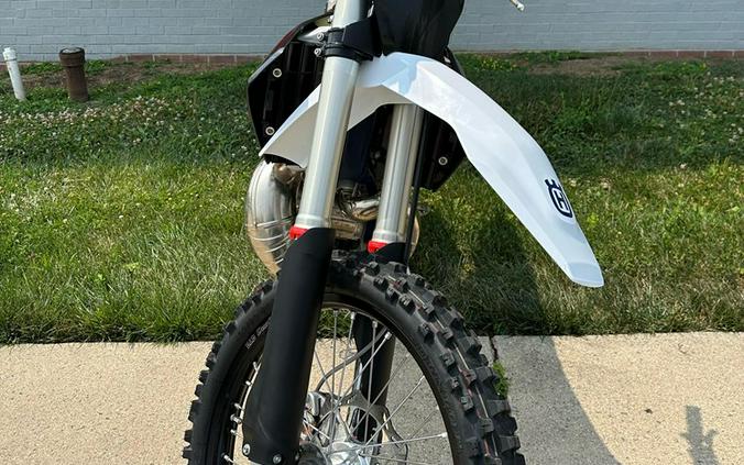 2022 Husqvarna Motorcycles TX300I