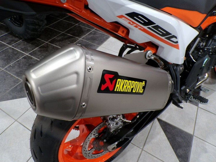 2024 KTM 890 SMT