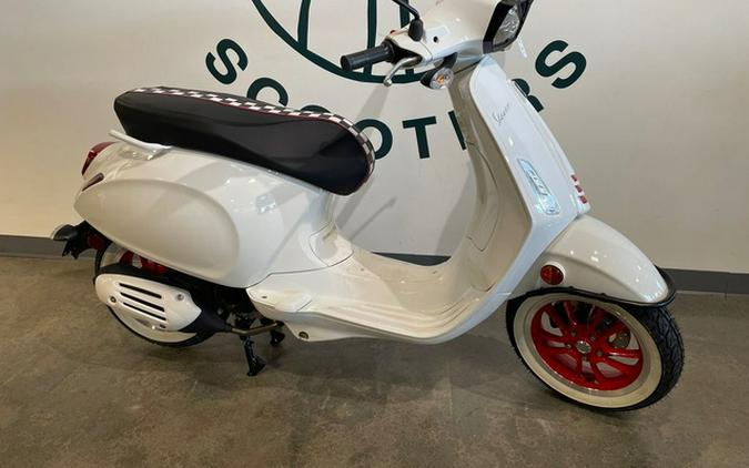 2023 Vespa Sprint 50 "City Beat"