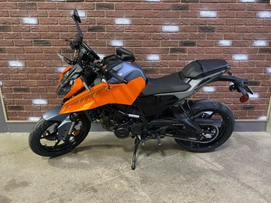 2024 KTM 250 Duke