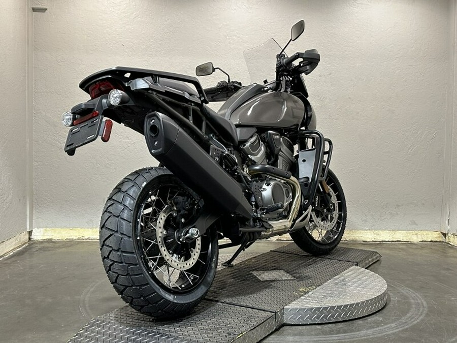 2023 Harley-Davidson Pan America™ 1250 Special GRAY HAZE