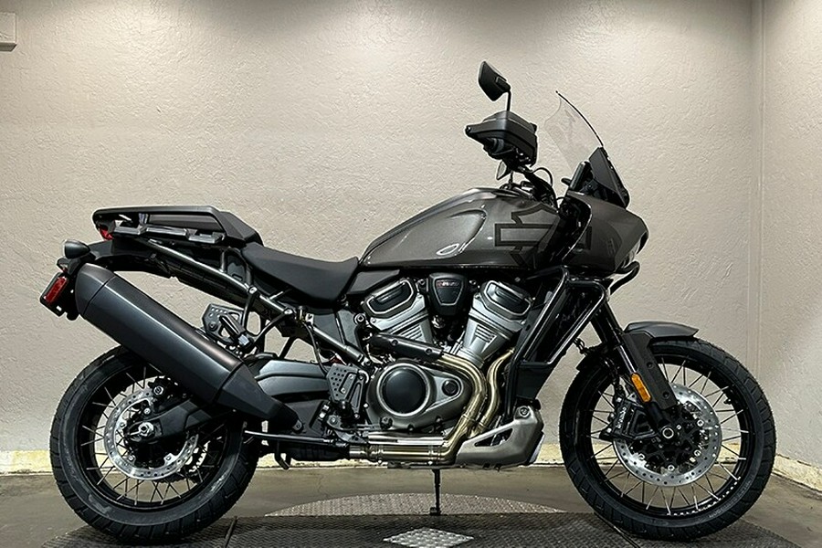 2023 Harley-Davidson Pan America™ 1250 Special GRAY HAZE