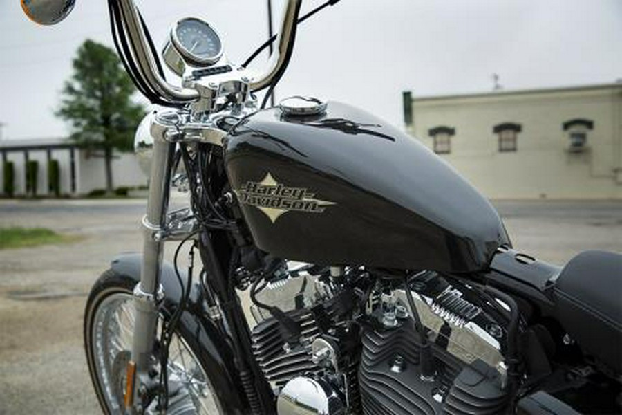 2016 Harley-Davidson Seventy-Two®