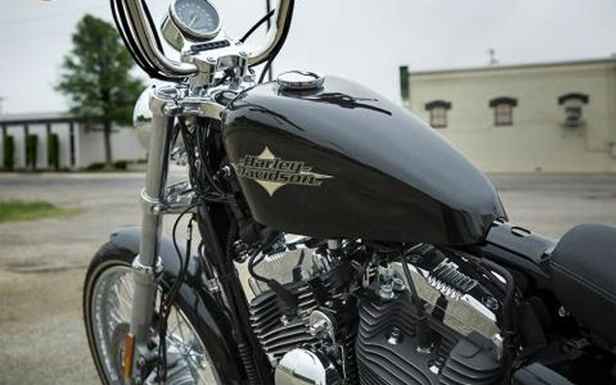 2016 Harley-Davidson Seventy-Two®