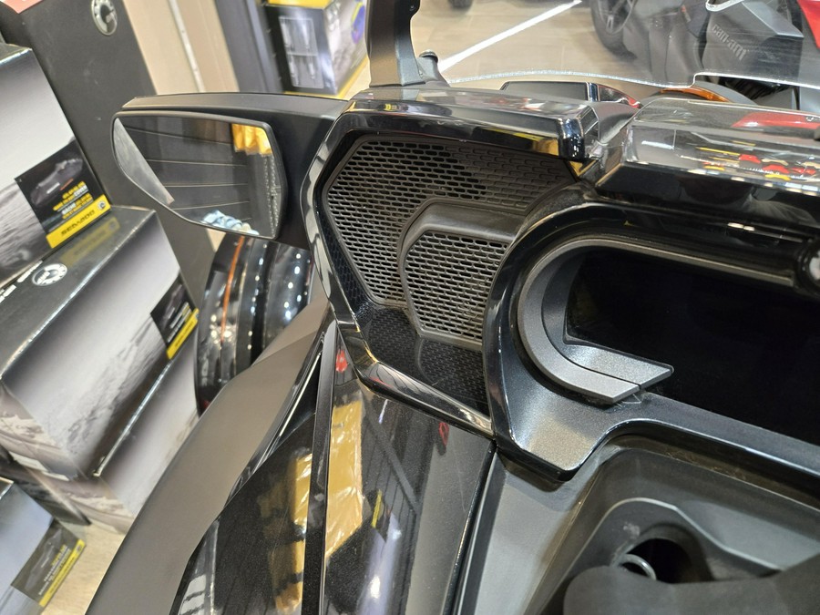 2018 CAN-AM SPYDER F3T