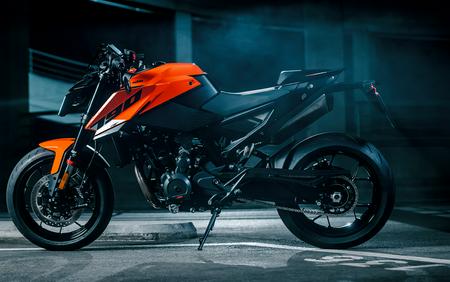 2027 KTM 790 Duke
