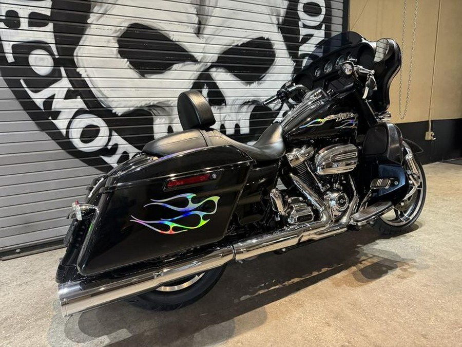 2019 Harley-Davidson® FLHX - Street Glide®