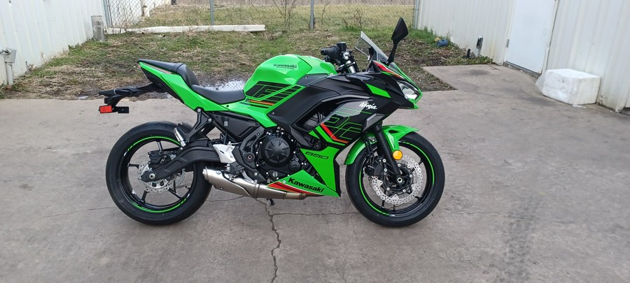 2024 Kawasaki Ninja® 650 ABS KRT Edition