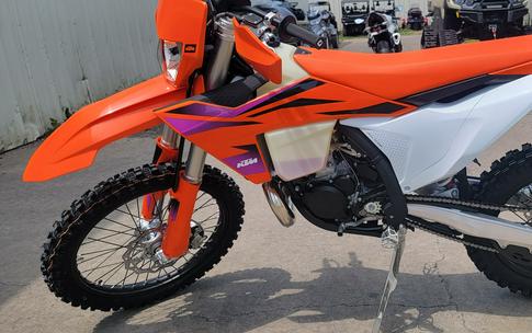 2024 KTM XC 250 W