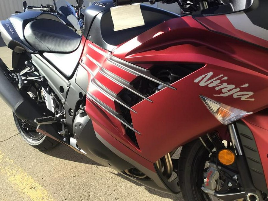 2025 Kawasaki Ninja® ZX™-14R ABS