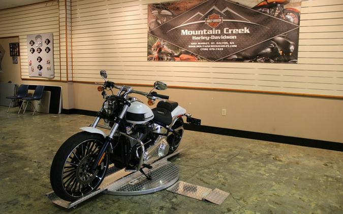 2024 Harley-Davidson Softail FXBR - Breakout