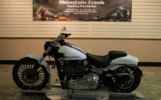 2024 Harley-Davidson Softail FXBR - Breakout