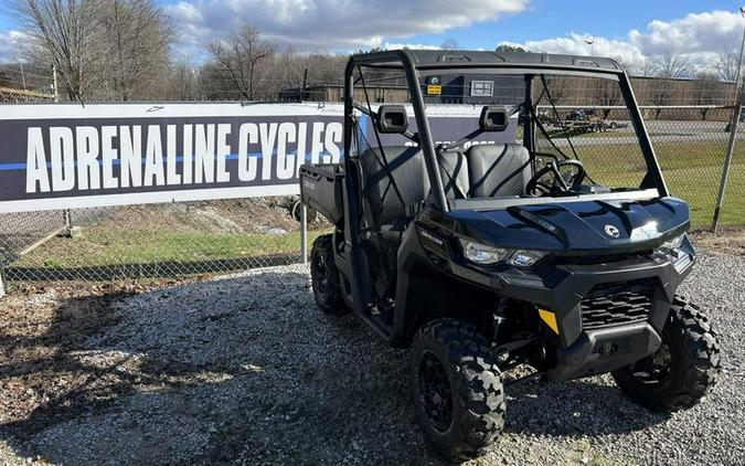 2023 Can-Am® Defender DPS HD9 Timeless Black