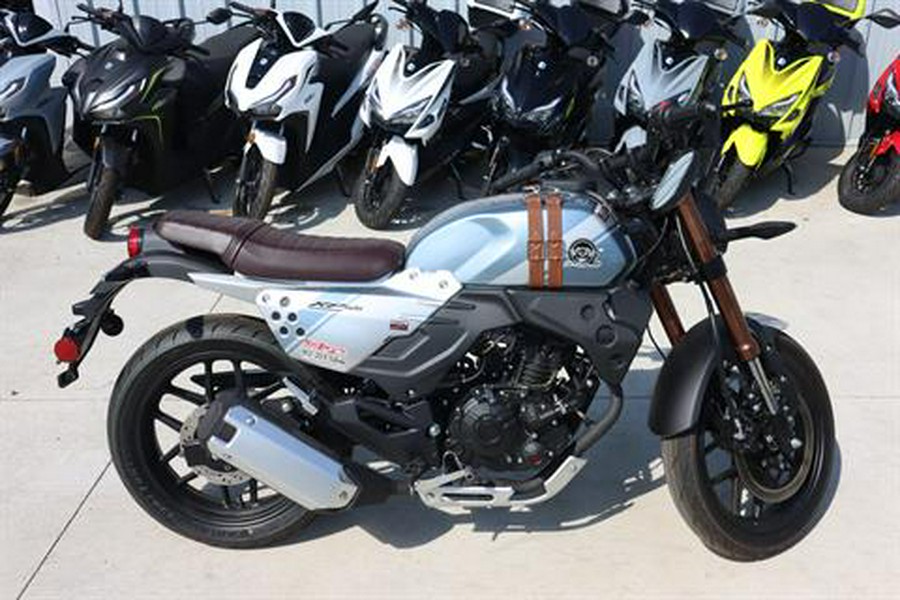 2023 Lifan Master 200