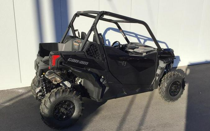 2026 Can-Am® Maverick Trail DPS 1000R