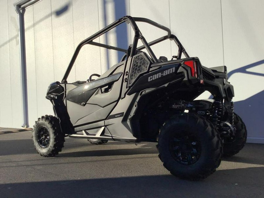 2026 Can-Am® Maverick Trail DPS 1000R