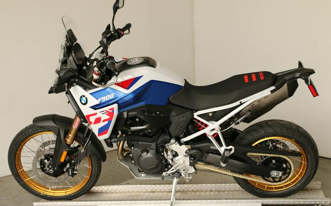 2026 BMW F 900 GS
