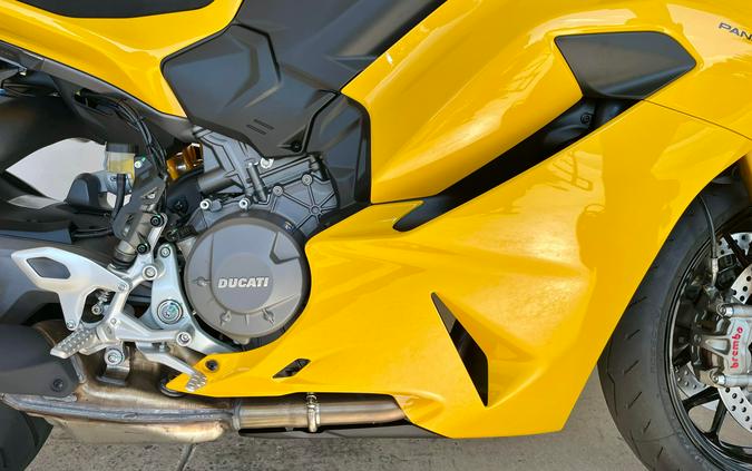 2027 Ducati PANIGALE V2S