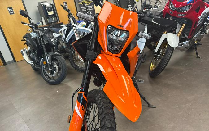 2026 KTM 390 Enduro R