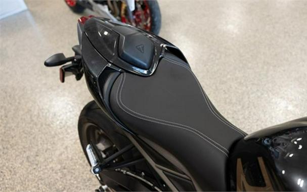 2023 Triumph Street Triple RS Carbon Black