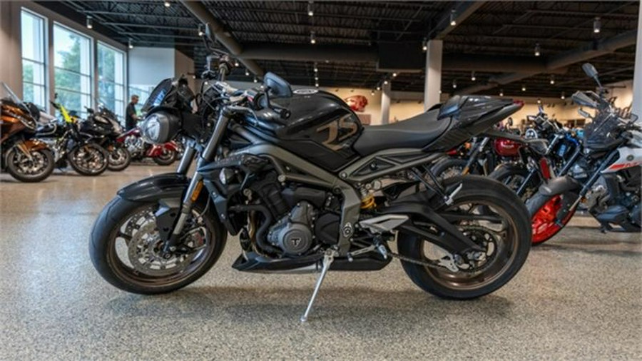 2023 Triumph Street Triple RS Carbon Black