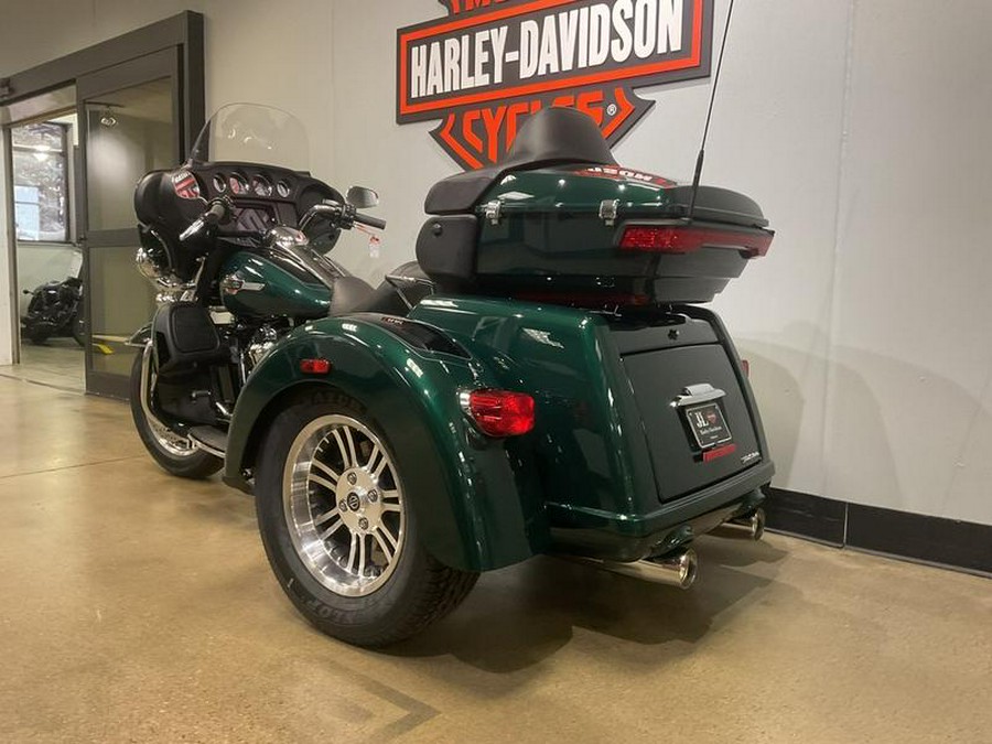 2024 Harley-Davidson® FLHTCUTG - Tri Glide® Ultra