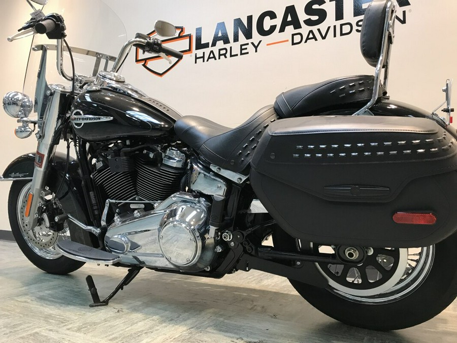 2020 Harley-Davidson Heritage Classic 107 Black FLHC