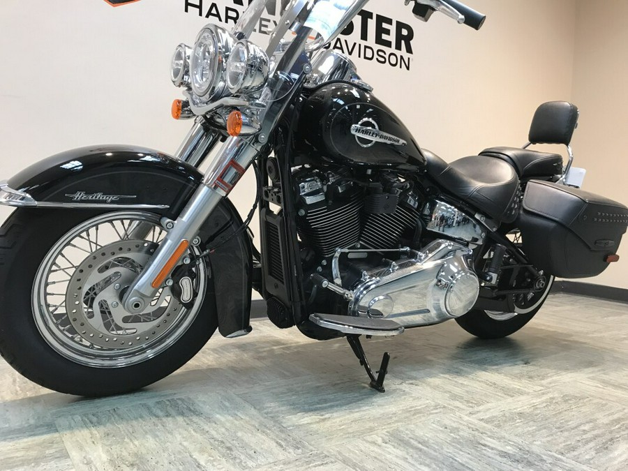 2020 Harley-Davidson Heritage Classic 107 Black FLHC