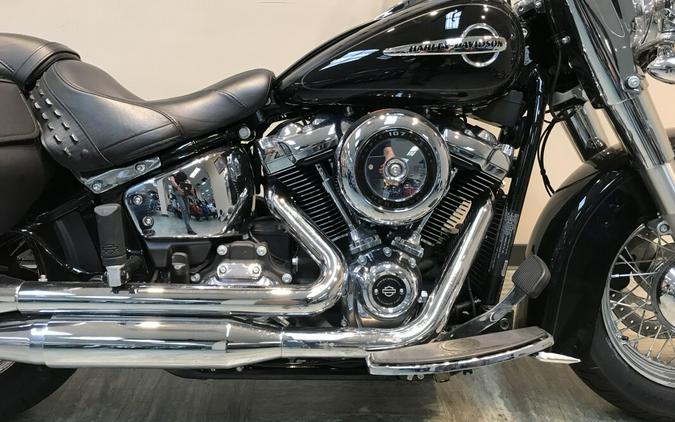 2020 Harley-Davidson Heritage Classic 107 Black FLHC