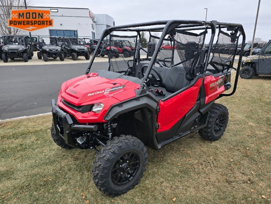 2025 Honda Pioneer 1000-5 Deluxe