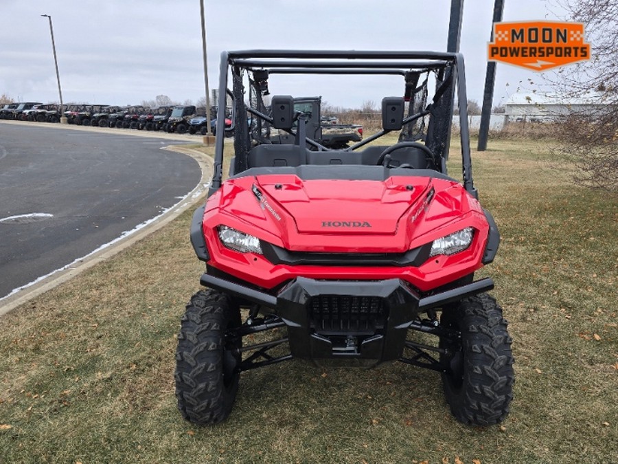 2025 Honda Pioneer 1000-5 Deluxe