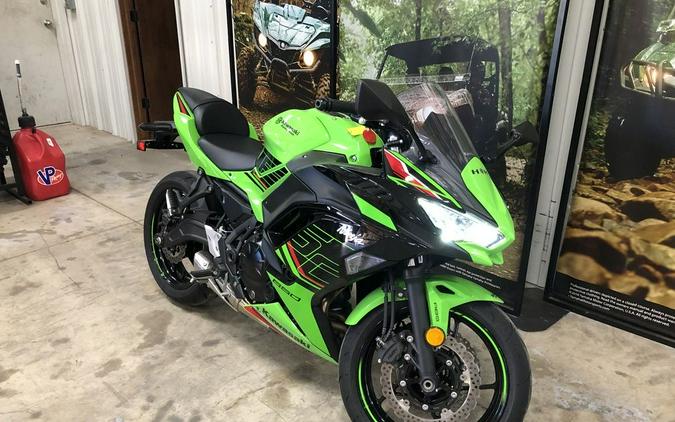 2023 Kawasaki Ninja® 650 KRT Edition