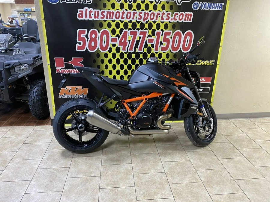 2024 KTM 1390 Super Duke R EVO