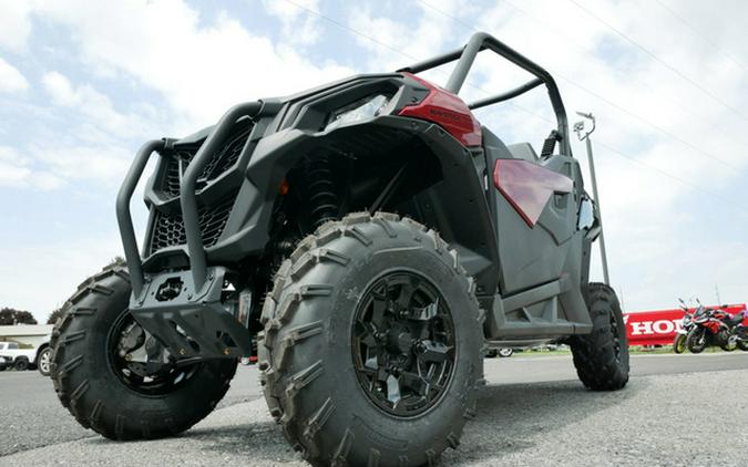 2024 Can-Am Maverick Trail DPS 1000