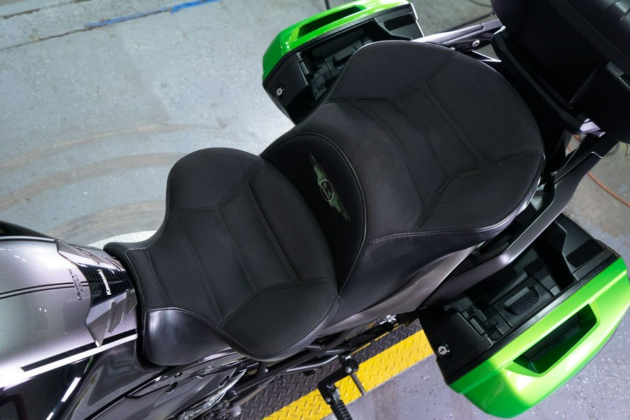 2023 Kawasaki Versys 1000 SE LT+