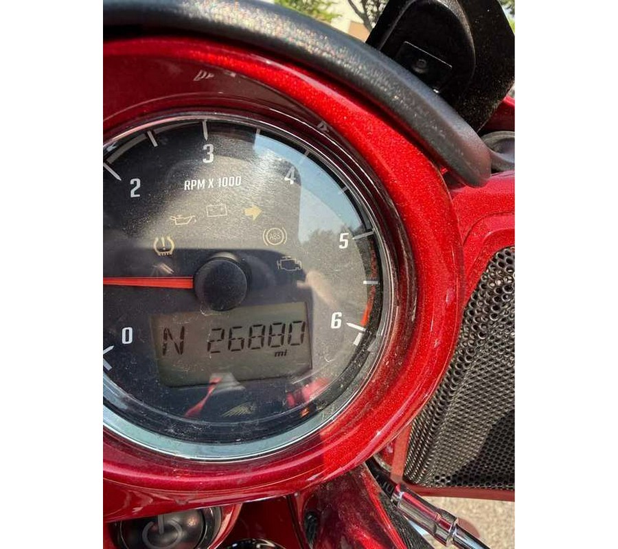 2019 Indian Motorcycle® Chieftain® Limited Ruby Metallic