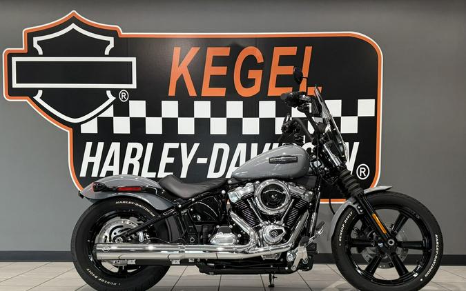 2026 Harley-Davidson® Street Bob® Dark Billiard Gray Chrome Cast Wheels
