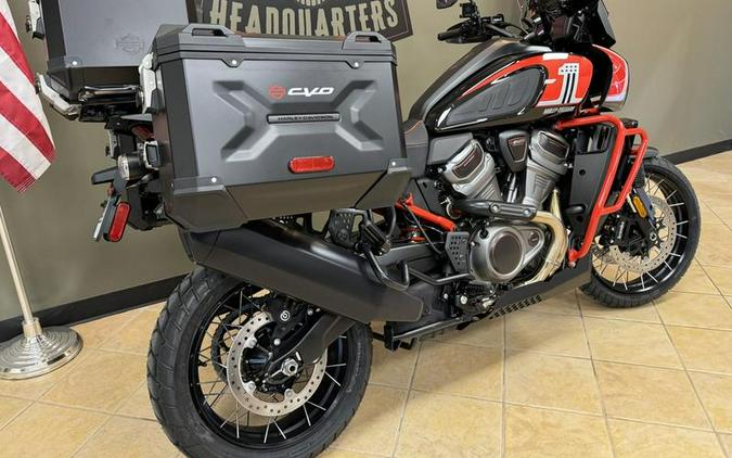 2024 Harley-Davidson® RA1250SE - CVO™ Pan America®