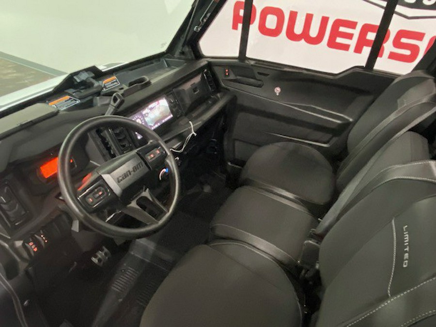 2026 Can-Am SSV DEF LTD 65 HD11 WH HB 26 Limited HD11