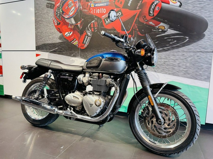 2022 Triumph Bonneville T120 Cobalt BlueSilver Ice