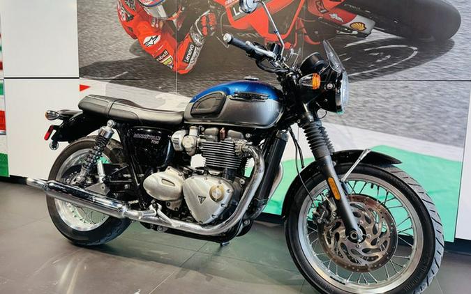 2022 Triumph Bonneville T120 Cobalt BlueSilver Ice